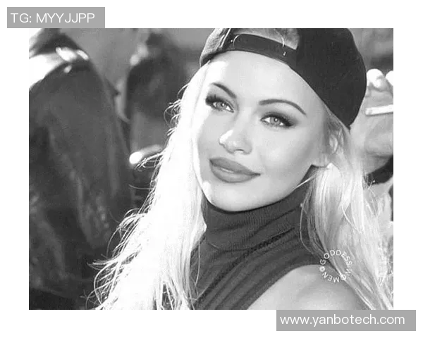 帕梅拉与足球明星之间的情感纠葛与公众关注的深度解析 帕梅拉与足球明星之间的情感纠葛与公众关注的深度解析