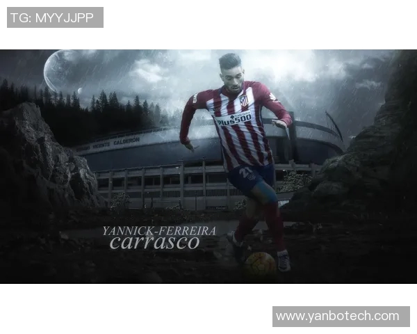 男童印足球明星图案的时尚衣服让孩子们尽显运动活力与个性魅力